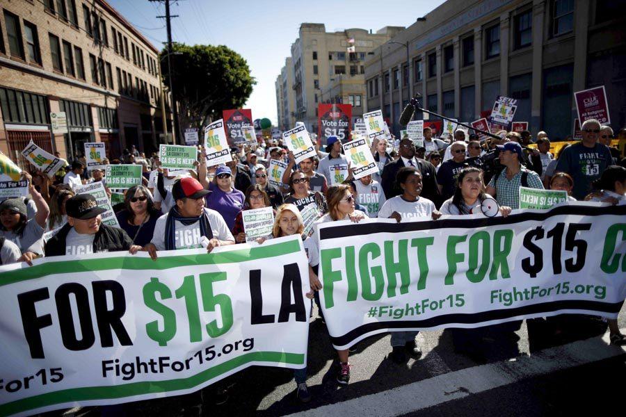 Fast-food+workers+and+their+supporters+join+a+nationwide+protest+for+higher+wages+and+union+rights+in+Los+Angeles%2C+California%2C+United+States%2C+in+this+file+photo+taken+November+10%2C+2015.++REUTERS%2FLucy+Nicholson%2FFiles