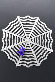 Halloween DIY: Paper Spider Webs