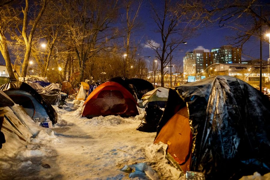 Helping+the+Homeless+in+Winter